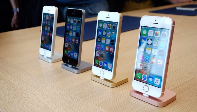 Apple продала свой миллиардный iPhone