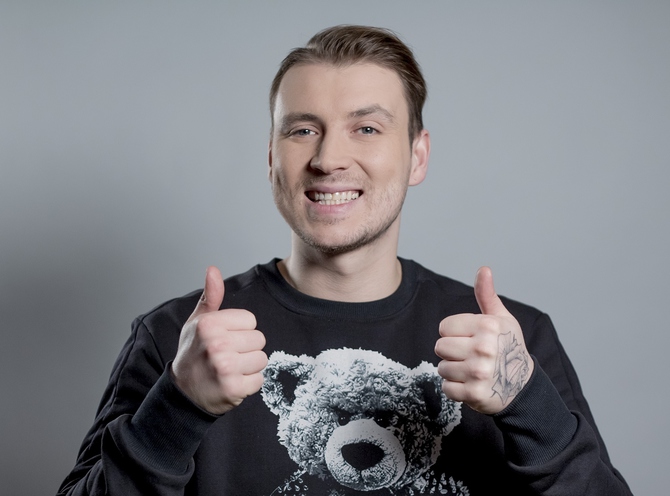 Новогодний плей-лист от Чака