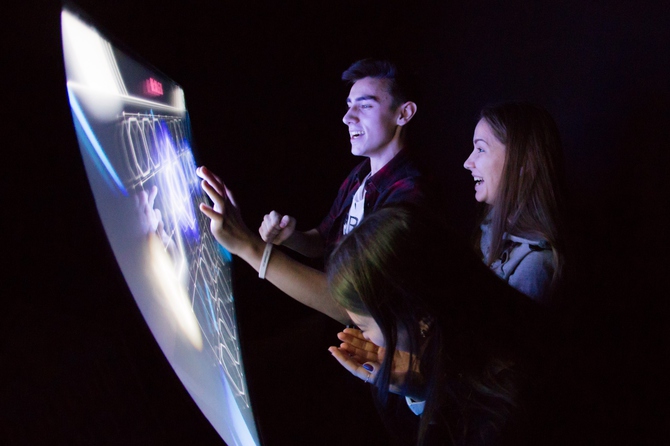 Прямая трансляция: Red Bull Mind Gamers