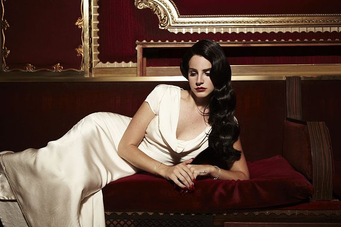 Лана Дель Рей / Фото: FASHION Magazine