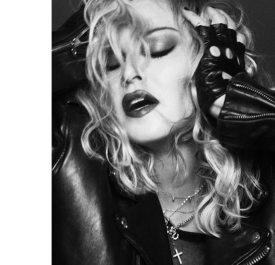 Мадонна в рекламе MDNA Skin / Фото: cosmo.ru