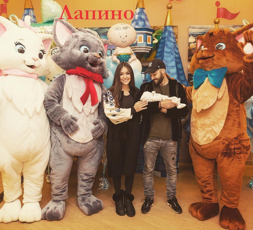 Мот и Мария Мельникова / Фото: instagram.com/mmott23