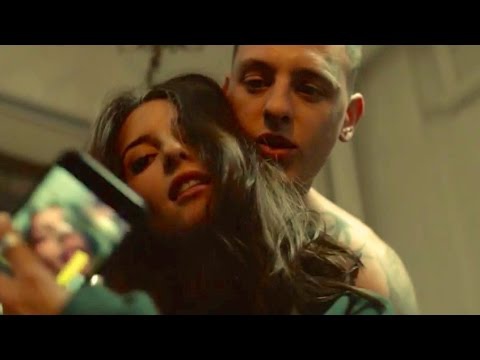 Скруджи  и Кристина СиФото: Кадр из клипа «Секрет»