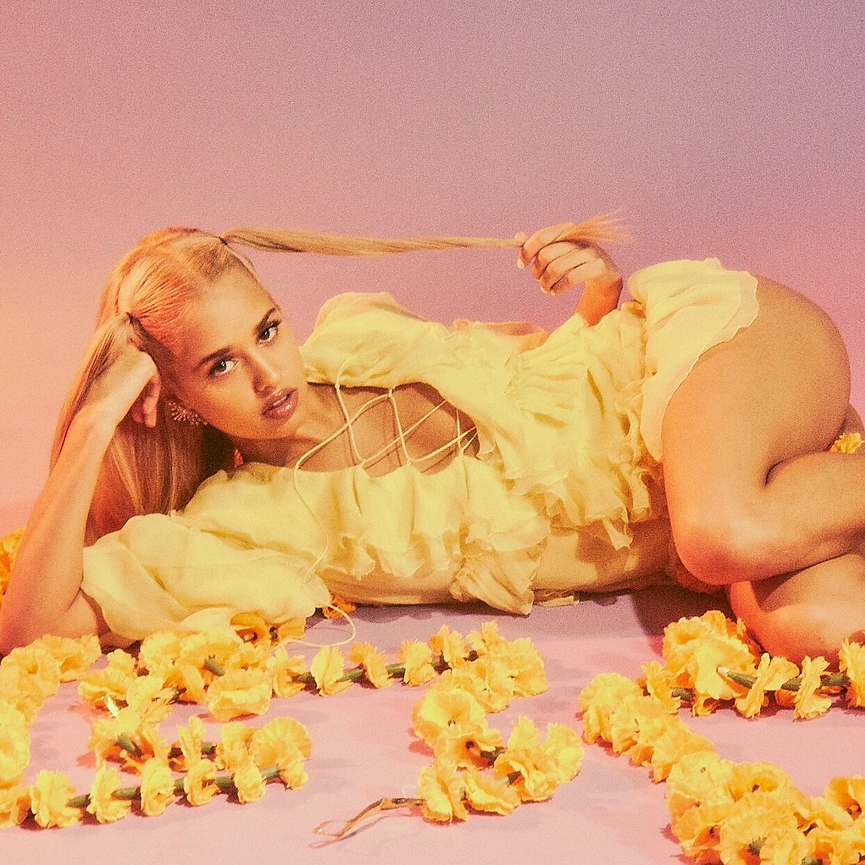 Вестерн мечты: Tommy Genesis — «Lucky»