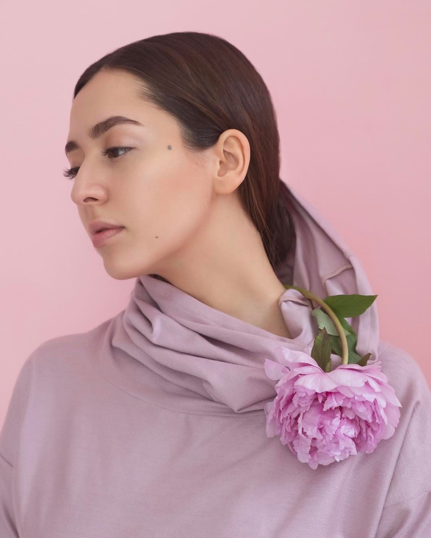 Абсолютно все свое творчество Manizha создает сама. Даже монтирует клипы!​Фото: Instagram