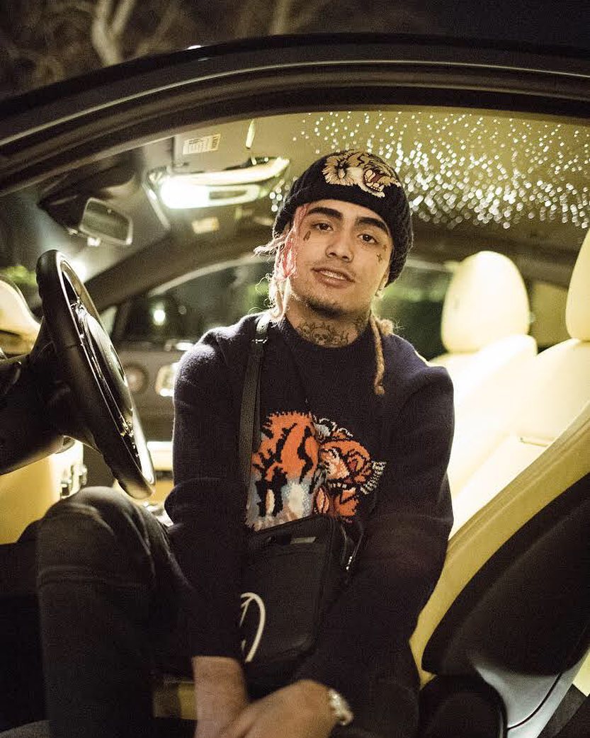 Фанаты недоумеают, как теперь называть своего кумира: Lil Pump или Jetski?