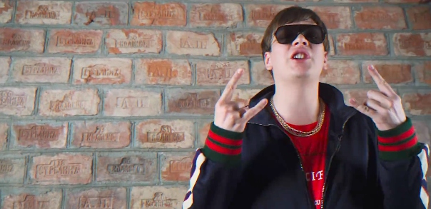 В прошлый раз Гнойный таким же способом задиссил рэпера Rickey FФото: кадр видео