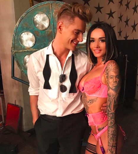 Недавно Марина снялась в клипе у Алексея ВоробьеваФото: Instagram