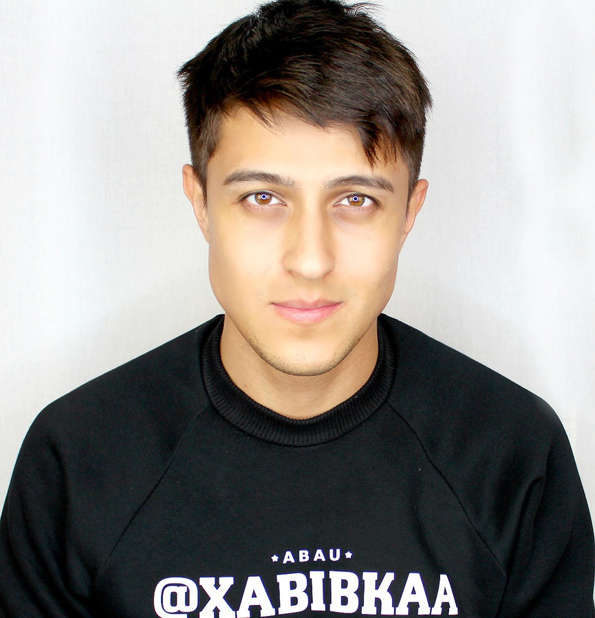 Хабиб — талантиливый вокалист из Казани и большой ценитель творчества Ольги БузовойФото: Социальные сети