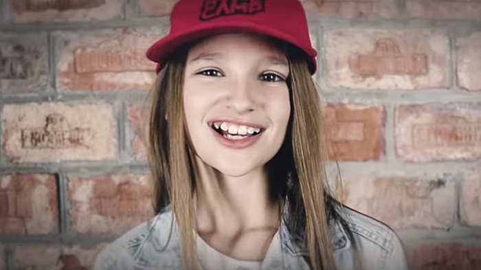 Лиза Анохина
