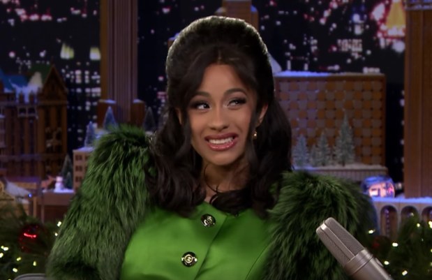 Cardi B наконец-то вернулась в Instagram​Фото: кадр трансляции