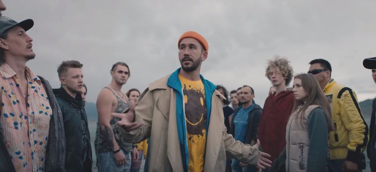После съемок клипа «Это хорошо» Сергей начал много бегать​Фото: кадр из клипа