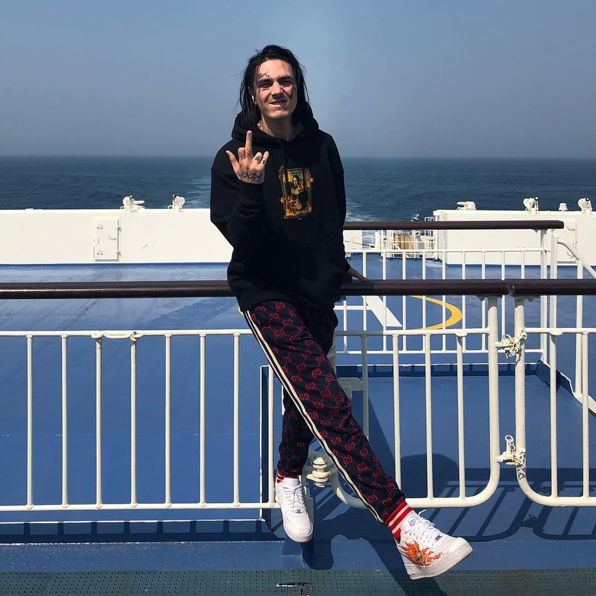 Face​Фото: Instagram