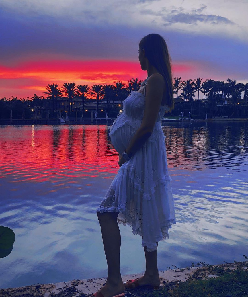Ханна ждет главную встречу своей жизни Фото: Instagram  