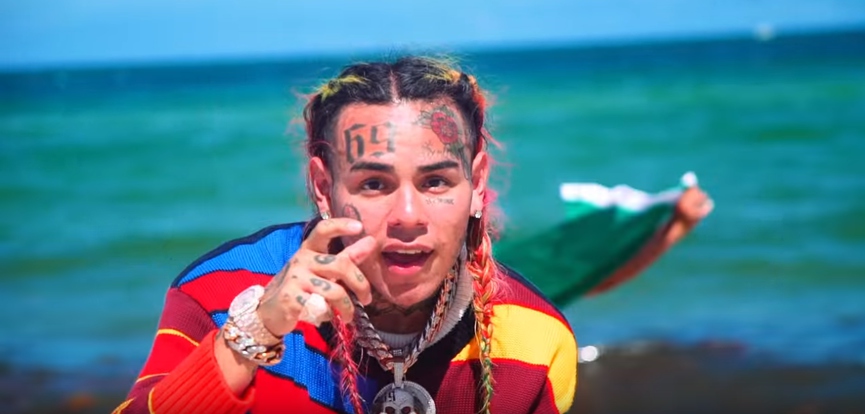 6ix9ine​Фото: кадр из клипа