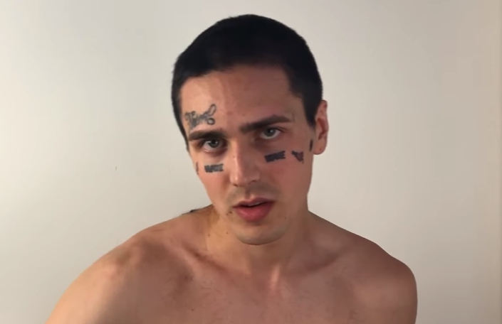 Face​Фото: кадр из видео