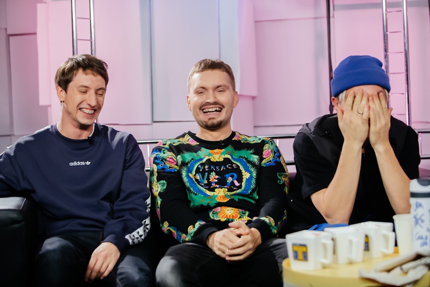 Саша, Кирилл и Денис из группы «ХЛЕБ»​Фото: Виталий Кривцов, ТНТ MUSIC