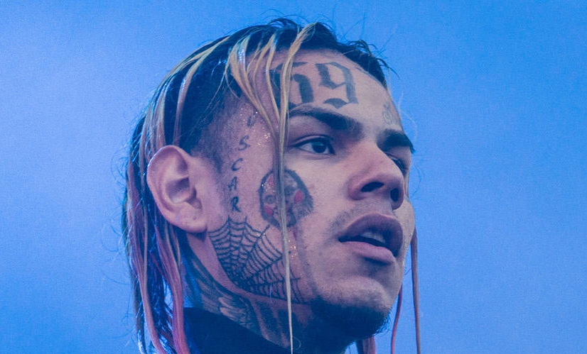 6ix9ine​Фото:  ВКонтакте