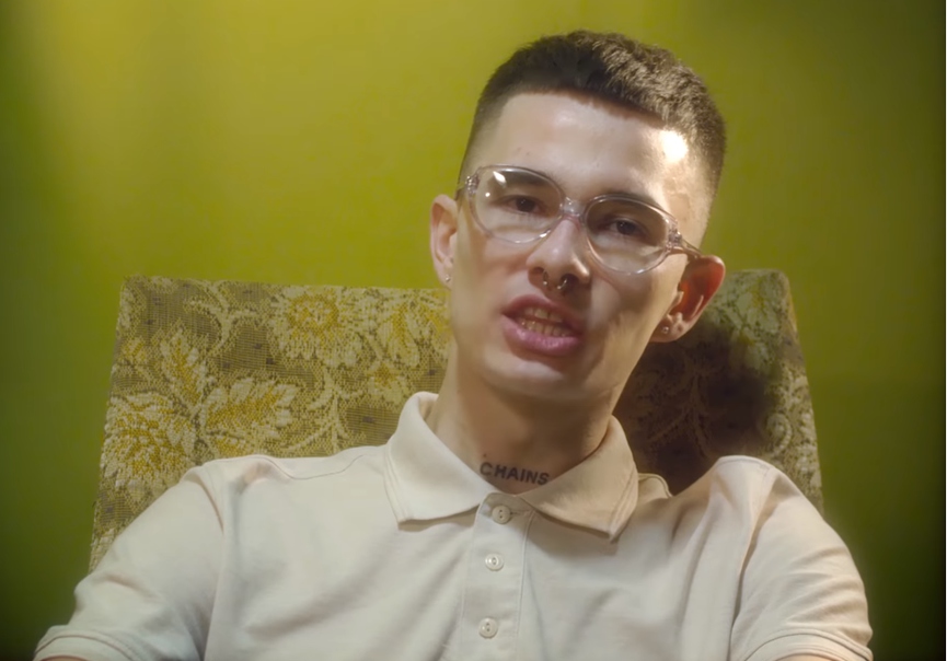 OBLADAETКадр из клипа «Wrong»