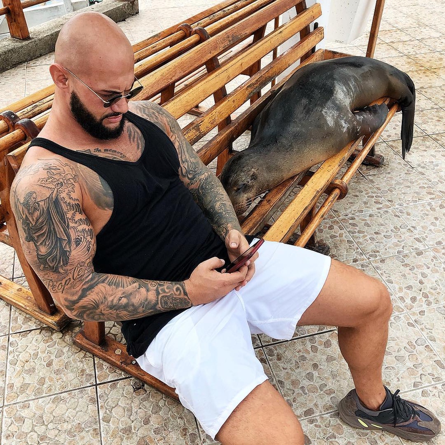 Рэпер с семьёй зимует на Галапогосских островах​Фото: Instagram