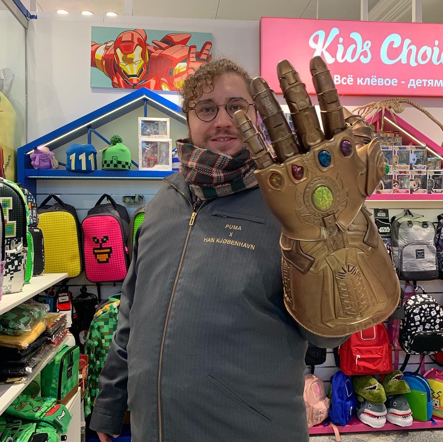 Thomas Mraz и сам не прочь повеселиться в магазинах детских товаров​Фото: Instagram