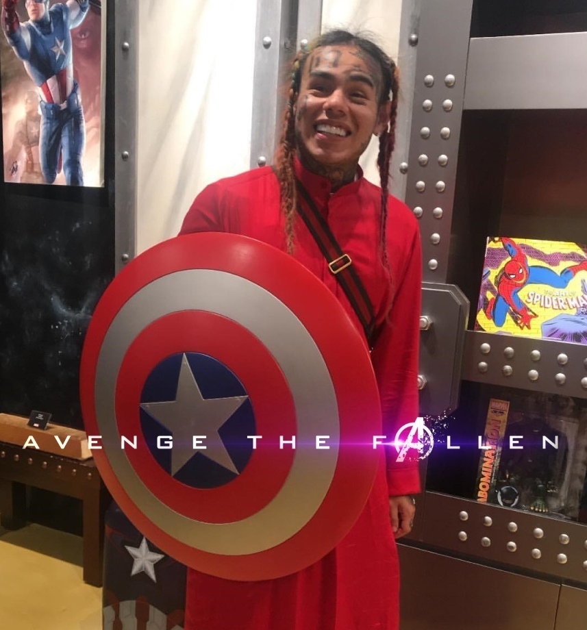 6ix9ine сейчас ждёт суда, находясь под обвинением по множеству уголовных статей​Фото: Instagram