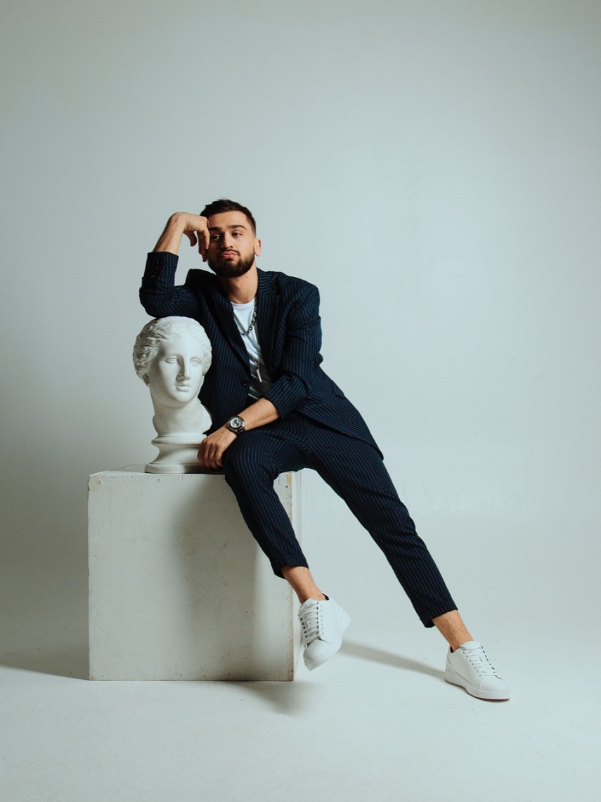 JONY 22 года, он живёт в МосквеФото: пресс-служба артиста