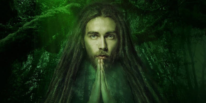 Фото: постер фильма «С закрытыми окнами»