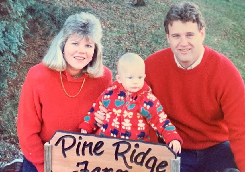 Тейлор Свифт со своими родителями ​Фото: Instagram 