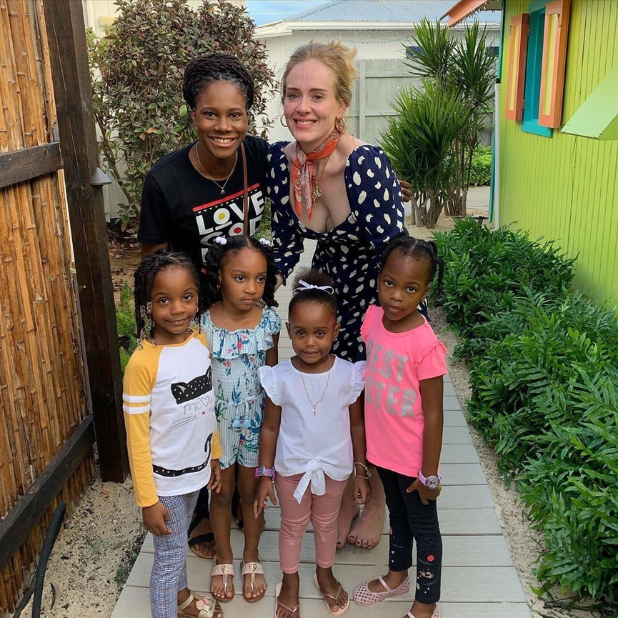 Кадр дня: сильно похудевшая Адель