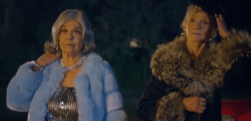 Олдскульные тусовщицы​Фото: кадр из видео