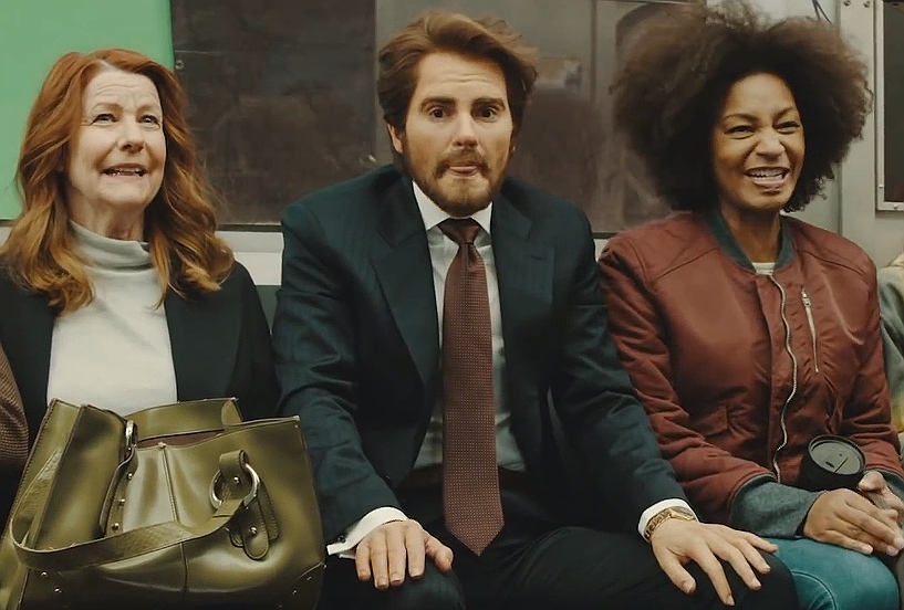 Тейлор Свифт в образе мужчины​Фото: кадр из видео