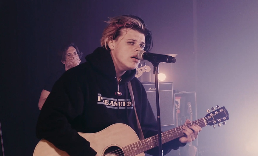 YUNGBLUD​Фото: кадр из видео