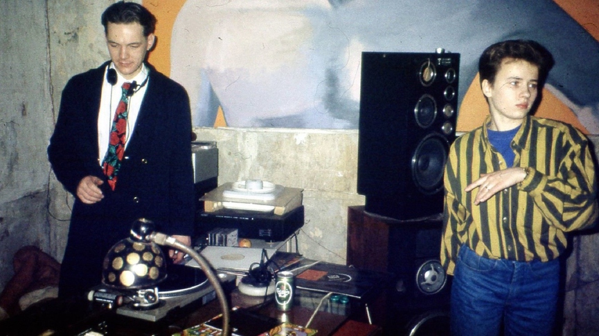 Кадр из фильма «Эпоха танцев»