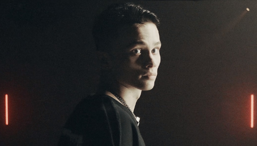 Даня Милохин​Фото: кадр из клипа