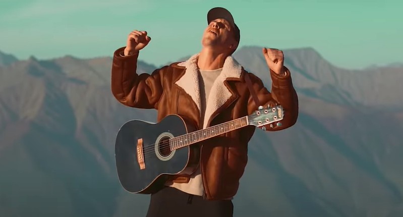 HensyФото: кадр из видео