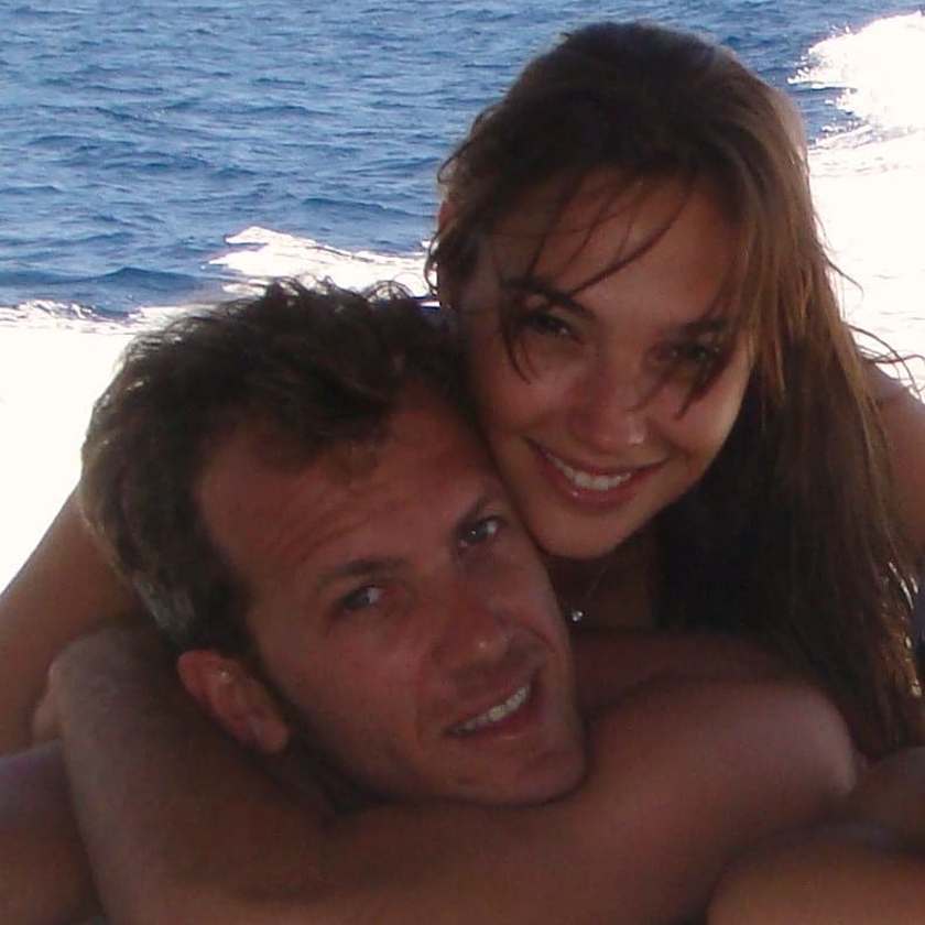 Галь Гадон и Ярон Версано в 2006 годуФото: Instagram