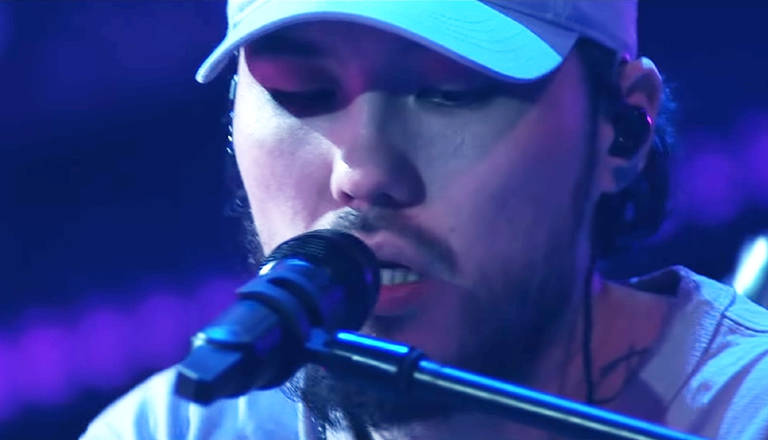 СкриптонитФото: кадр из видео «Podruga [Live]»
