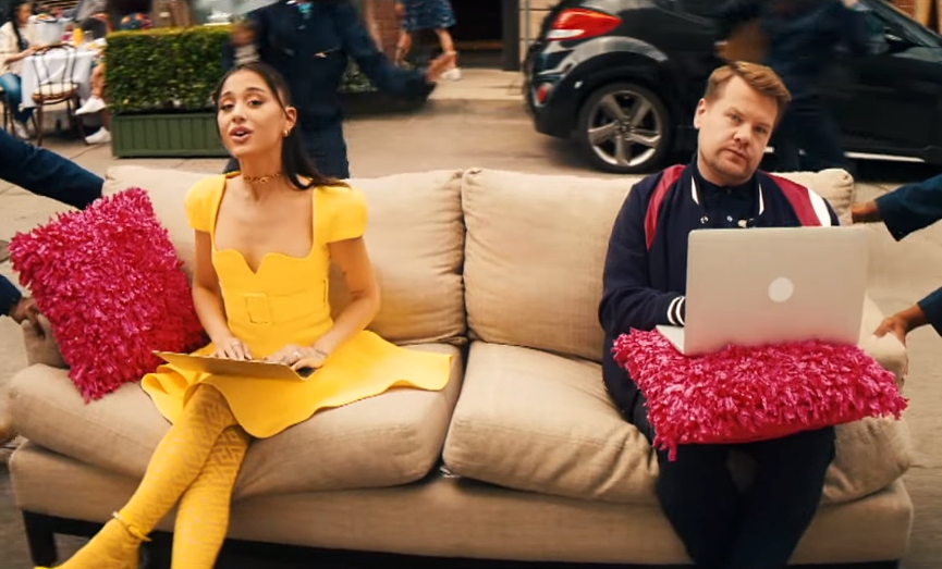 Ариана Гранде и Джеймс Корден​Фото: кадр из видео