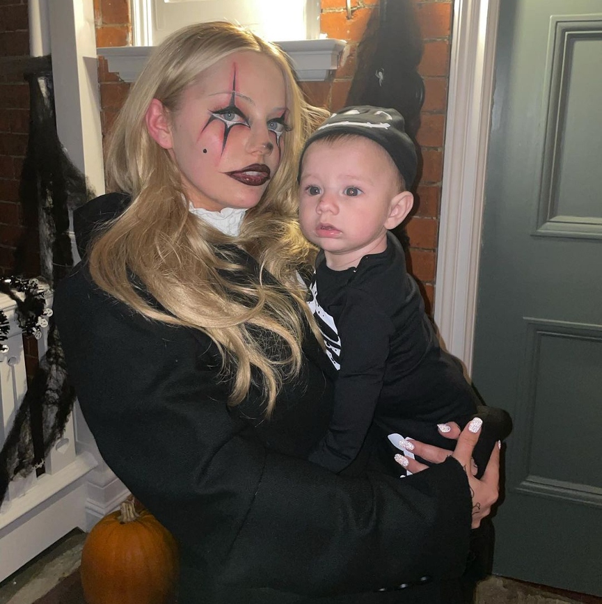 Катя Кищук с сыном Рейном​​Фото: Instagram