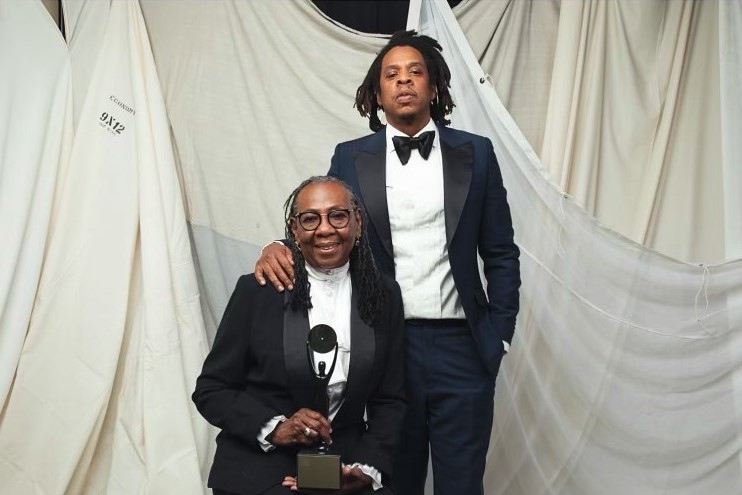 Джей-Зи с мамойФото: Twitter