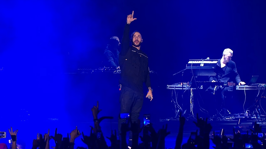 L'One​Кадр из видео