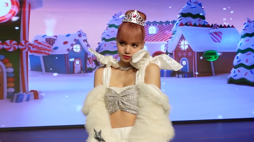 Кадр из видео