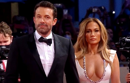 Бен Аффлек и Дженнифер ЛопесФото: кадр из видео