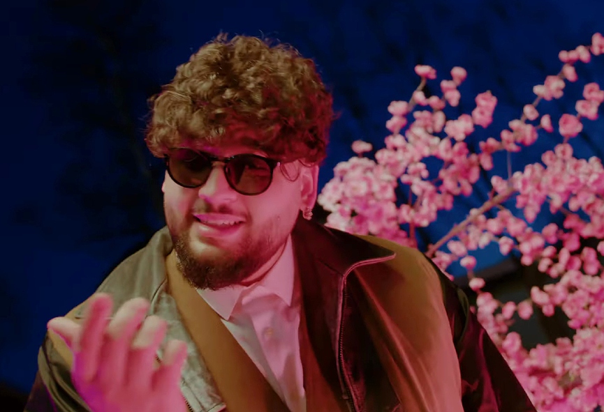 AndroФото: кадр из видео