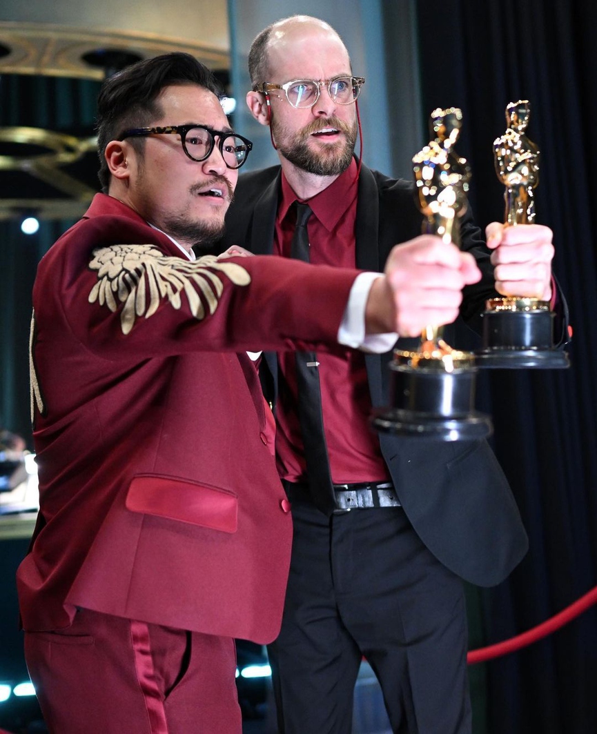 Режиссёры фильма «Всё везде и сразу» Дэн Кван и Дэниэл ШайнертФото: The Academy